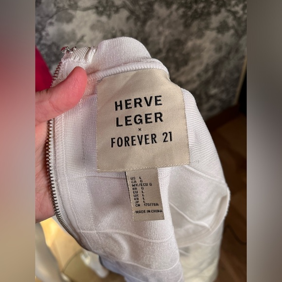 White Bandage Skirt - Picture 5 of 9